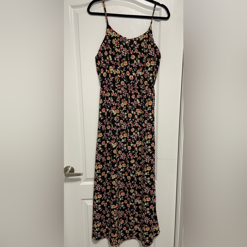 Maxi Dress - Picture 3 of 6